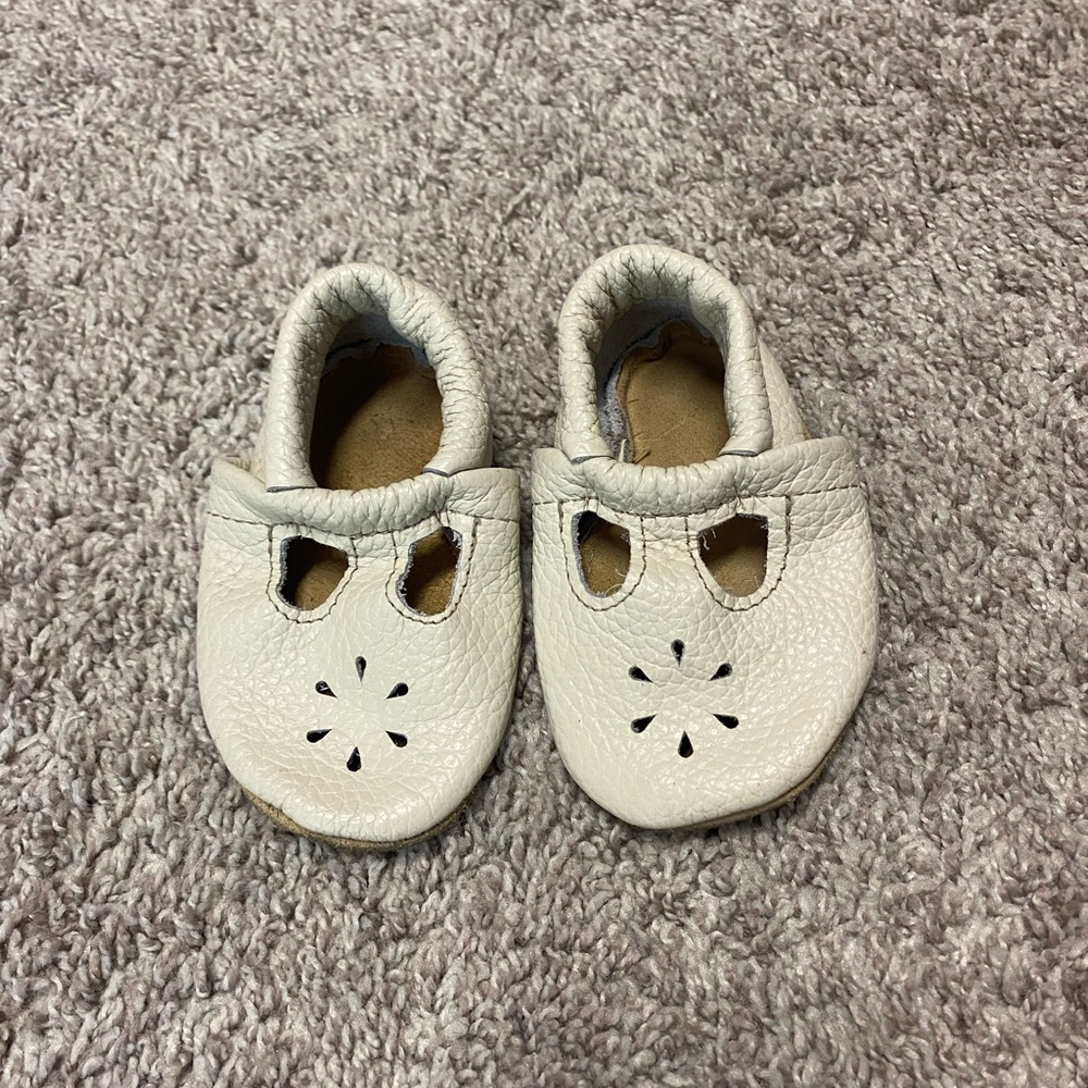 Starry Knight moccasins soft white